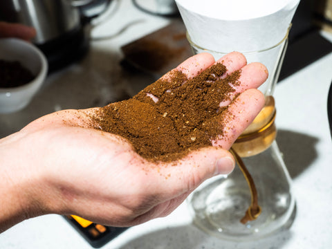 5 REASONS WHY YOU SHOULD GRIND YOUR OWN COFFEE