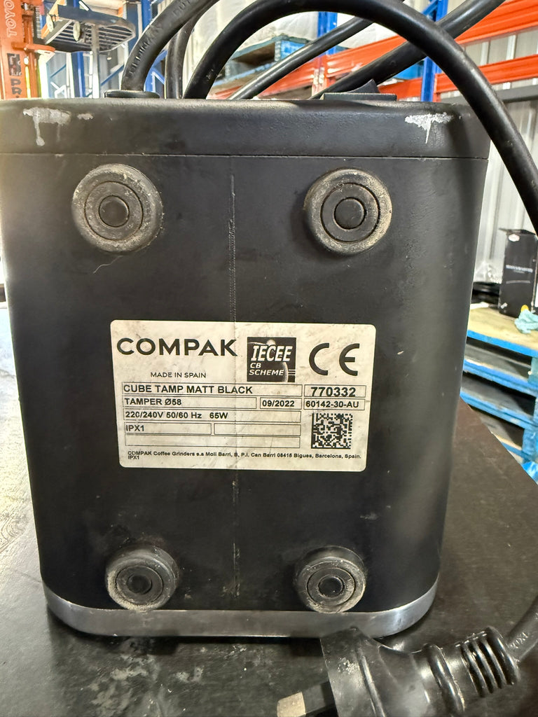 Compak CUBE Automatic Tamp Black/Silver