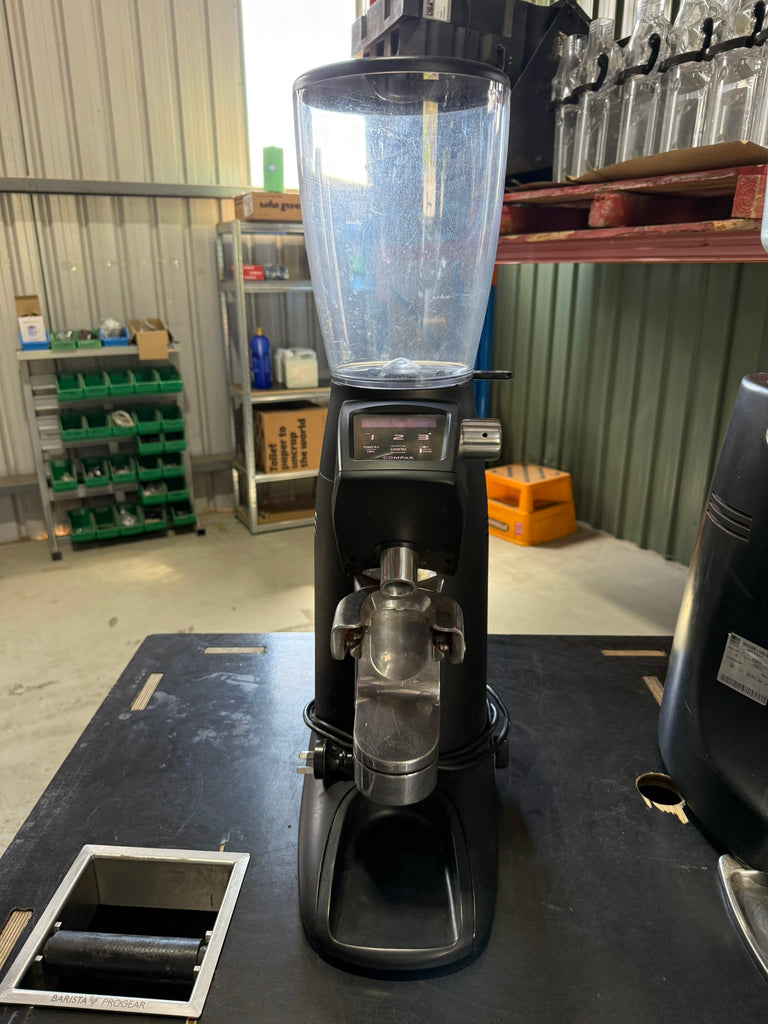 Compak F8 Grind by Weight Grinder