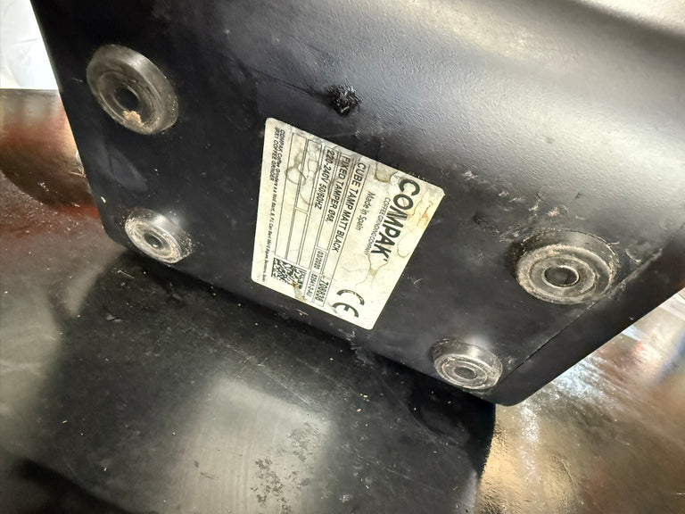 Compak Cube Auto Tamp - Matte Black