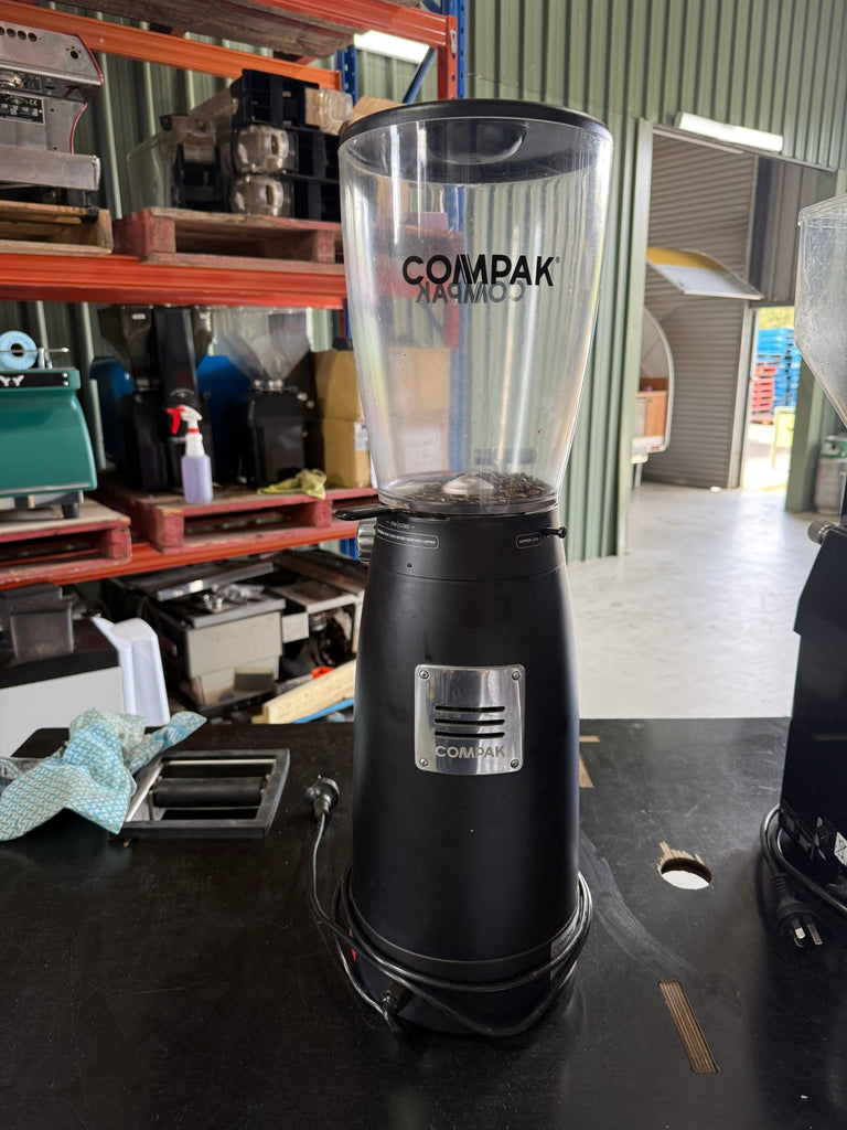 Compak F8 Electronic Coffee Grinder with Dyna Tamp