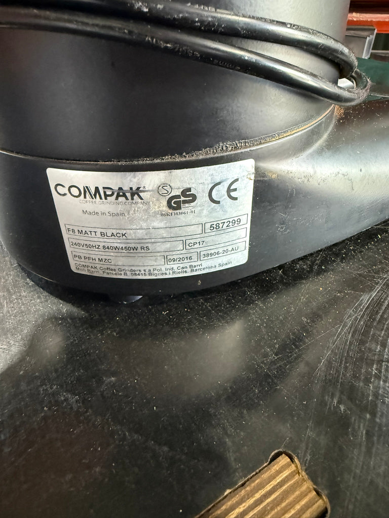 Compak F8 Electronic Coffee Grinder with Dyna Tamp